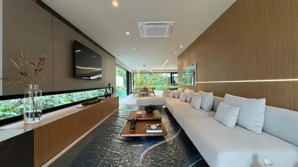 Casa de 5 suítes | Riviera Módulo 11, Riviera de São Lourenço — foto 1