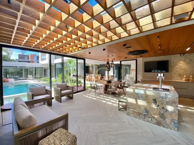 Casa de 8 suítes com 800 m², Módulo 12, Riviera de São Lourenço