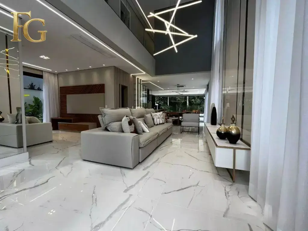 Casa de 5 suítes | Riviera Módulo 16, Riviera de São Lourenço — foto 1