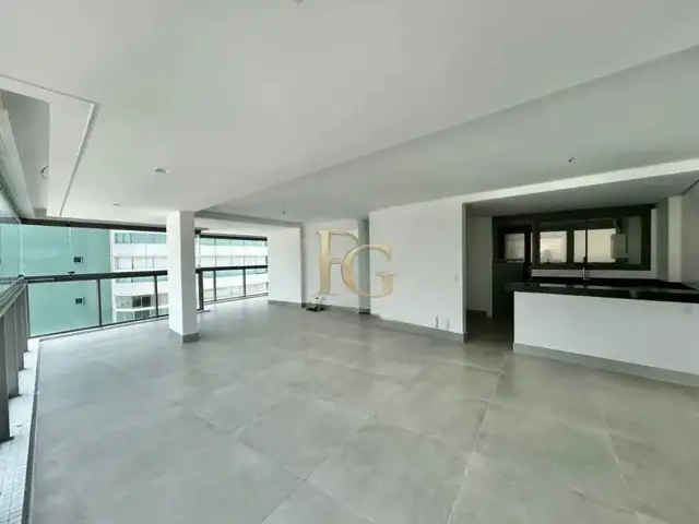 Apartamento de 4 dormitórios no Edifício Costa Dourada, Módulo 07, Riviera de São Lourenço