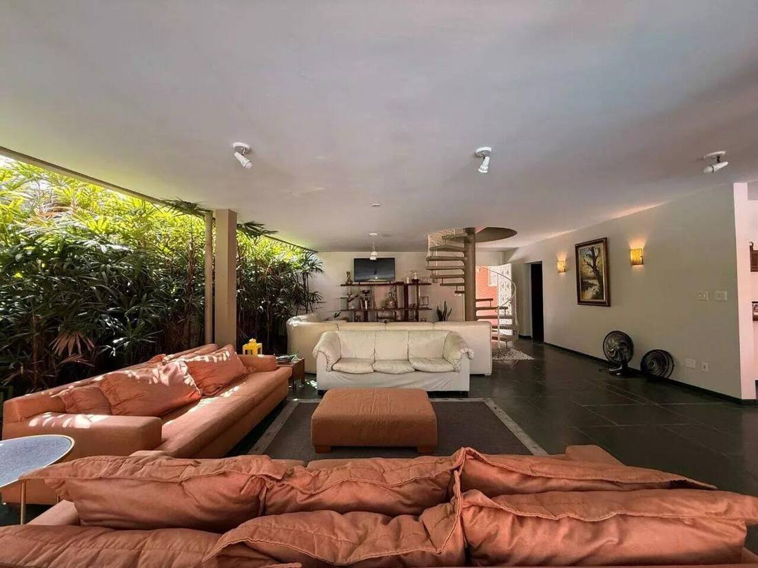 Casa de 4 suítes | Riviera Módulo 21, Riviera de São Lourenço — foto 1