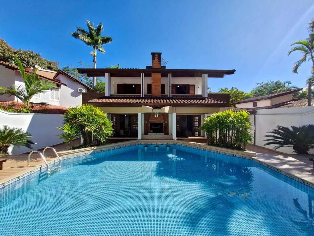 Casa de 6 suítes | Riviera Módulo 22, Riviera de São Lourenço — foto 1