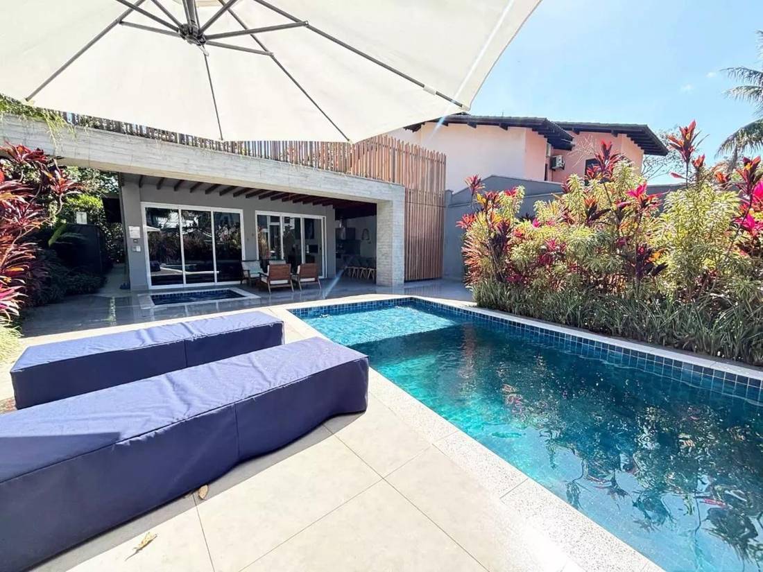 Casa de 4 suítes | Riviera Módulo 18, Riviera de São Lourenço — foto 1