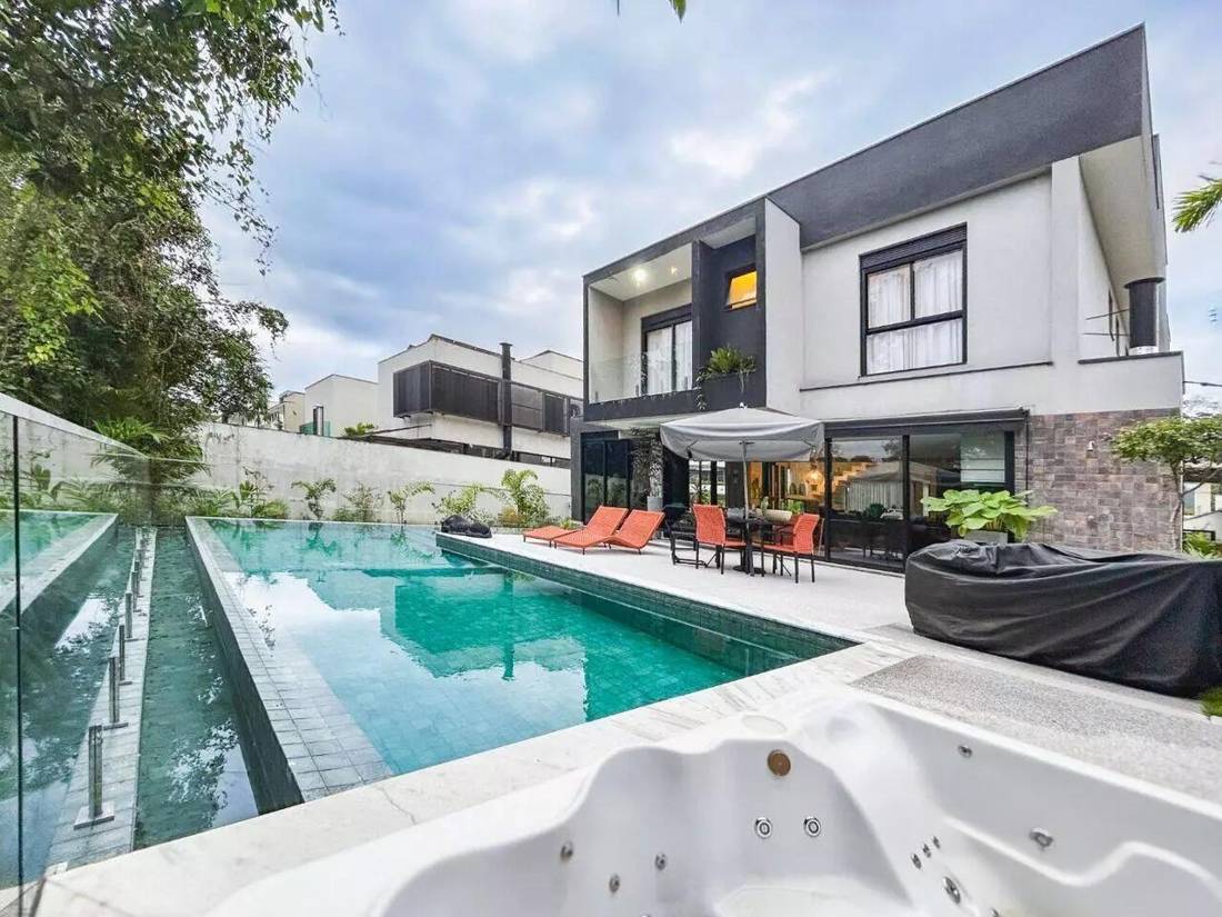 Casa de 5 suítes | Riviera Módulo 24, Riviera de São Lourenço — foto 1