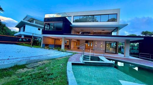 Casa de 7 suítes | Riviera Módulo 16, Riviera de São Lourenço — foto 3