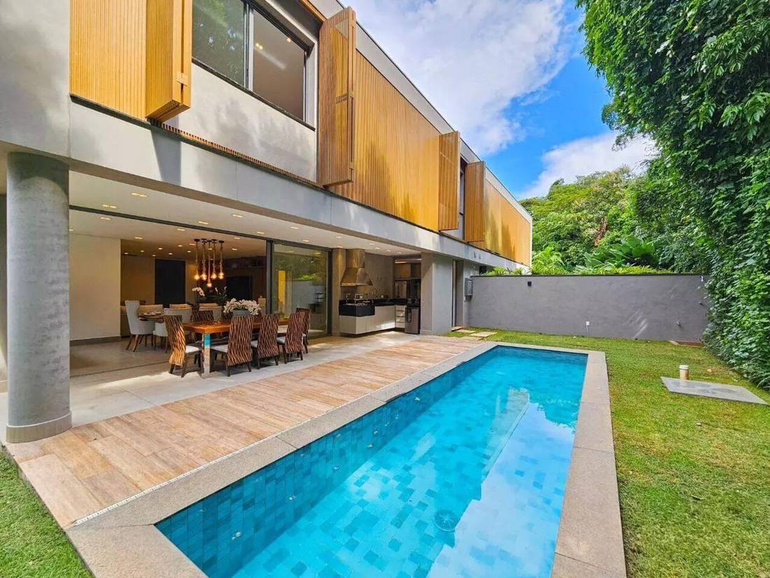 Casa de 4 suítes | Riviera Módulo 12, Riviera de São Lourenço — foto 1