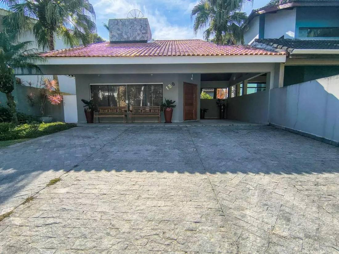 Casa de 4 suítes | Riviera Módulo 28, Riviera de São Lourenço — foto 1