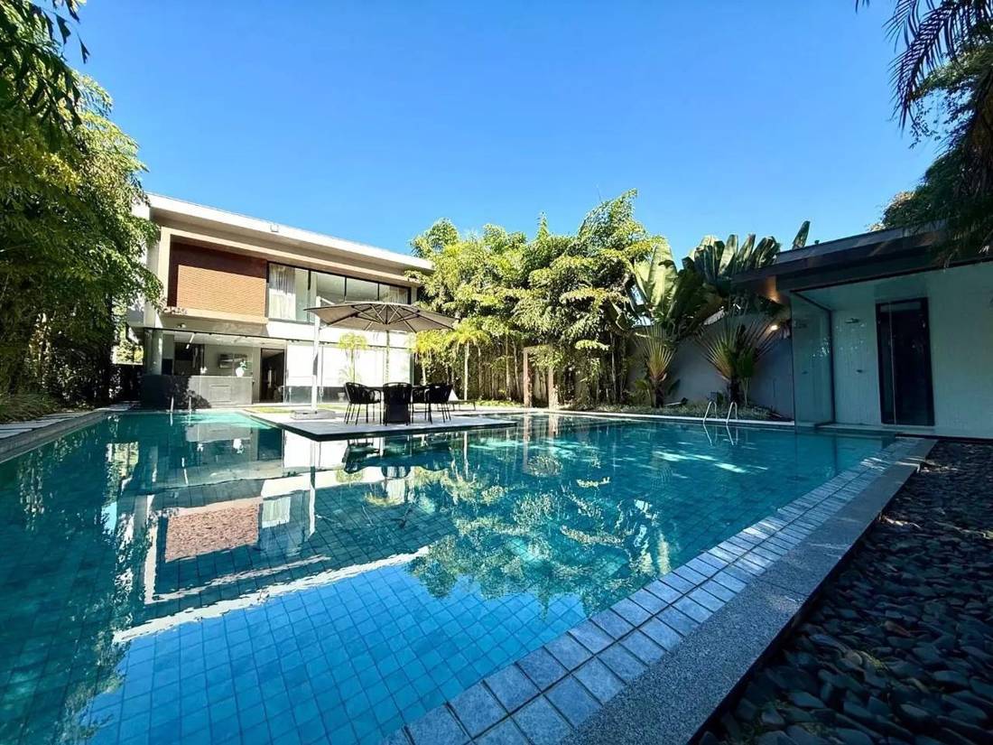 Casa de 6 suítes | Riviera Módulo 17, Riviera de São Lourenço — foto 1
