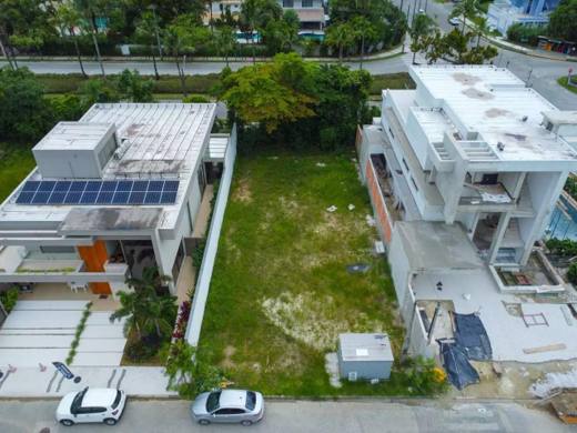 Terreno de 480 m² | Riviera Módulo 11, Riviera de São Lourenço — foto 3