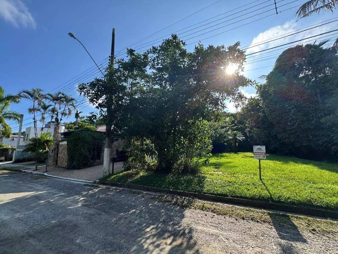 Terreno de 300 m² | Riviera Módulo 22, Riviera de São Lourenço — foto 1