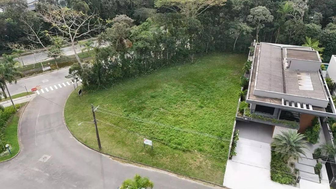 Terreno de 1.055 m² | Riviera Módulo 17, Riviera de São Lourenço — foto 1